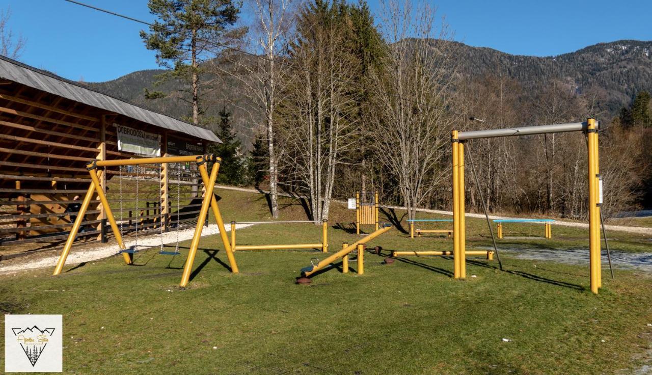 Apartment Spica - Private Parking Kranjska Gora Eksteriør bilde