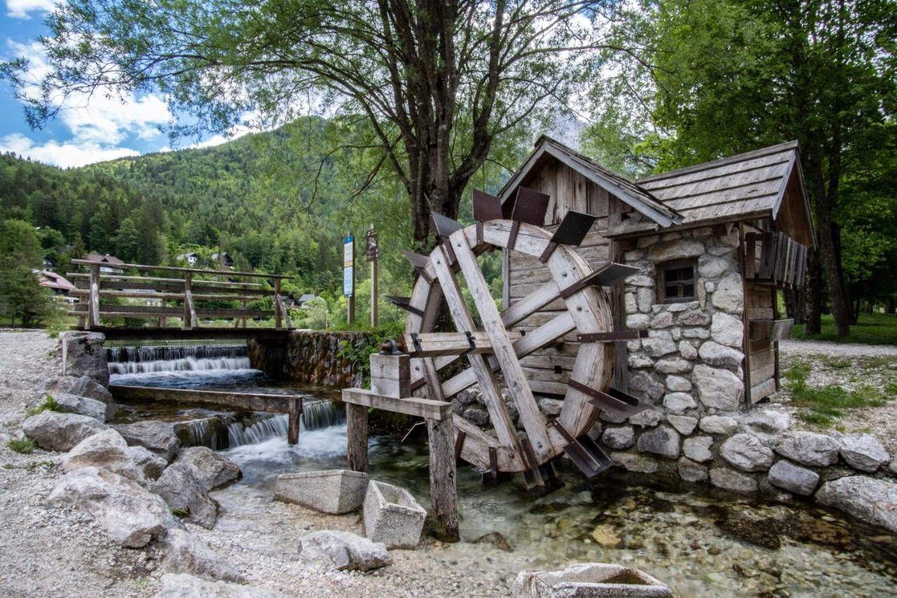 Apartment Spica - Private Parking Kranjska Gora Eksteriør bilde